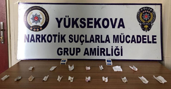 Yüksekova'da uyuşturucu operasyonu: 2 gözaltı