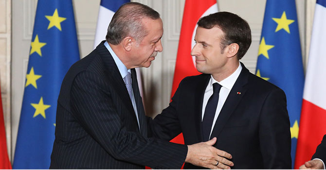 Erdoğan'dan Macron'a diyalog ve işbirliği teklifi