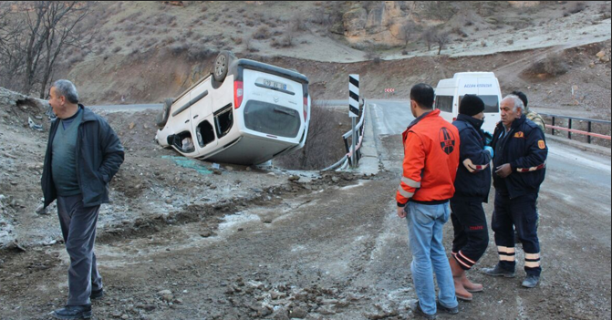 Hakkari-Çukurca karayolunda trafik kazası: 2 yaralı
