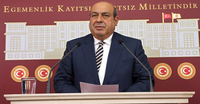 Hasip Kaplan: Siyasetten de partiden de istifa ediyorum