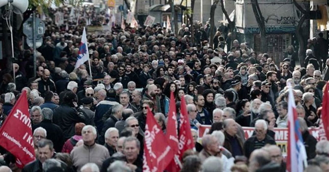 Yunanistan'da işçiler grevde
