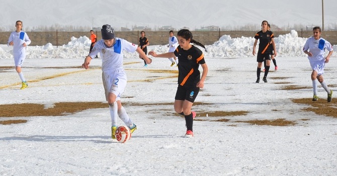Hakkarigücü, Van Yolspor'a 3-0 Yenildi
