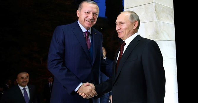 Cumhurbaşkanı Erdoğan, Putin ve Macron'la görüştü