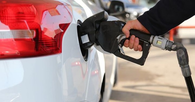 Türkiye'de En Pahalı benzin Hakkari'de...Son Zamla Birlikte 6 Lirayı Buldu