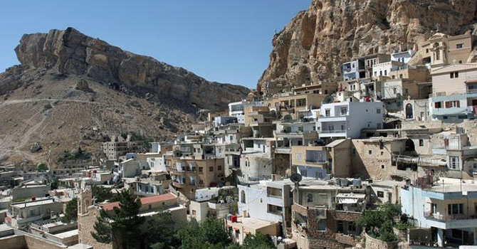 Suriye'de klor gazıyla saldırı iddiası