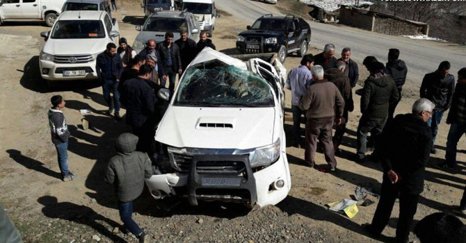 Şemdinli'de kaza: 3 yaralı