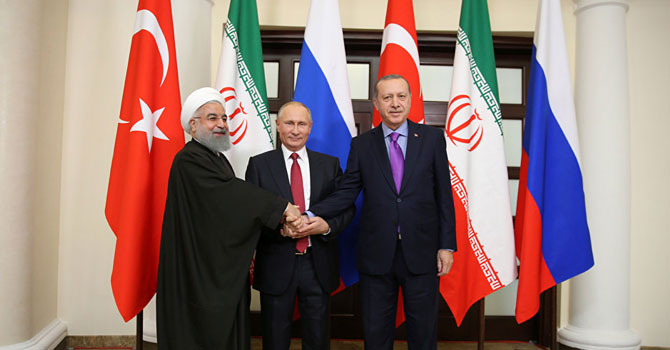 Putin ile Erdoğan görüştü: Üçlü zirve İstanbul'da yapılacak