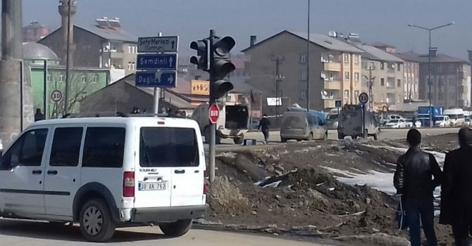 Yüksekova'da şüpheli paket paniği