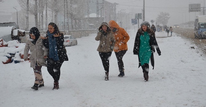 Meteoroloji'den Hakkari ve Van İçin Kar Uyarısı