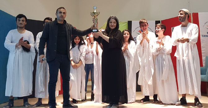 Hakkari’de gençler arası tiyatro yarışması