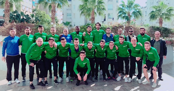 Hakkâri Zap Spor, maç öncesi Antalya'da kampa girdi