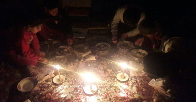 VEDAŞ, Yüksekova'nın 4 köyünde elektriği kesti...