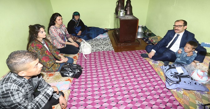 Kaymakam Ayca’dan Down sendromlu çocuklara ziyaret