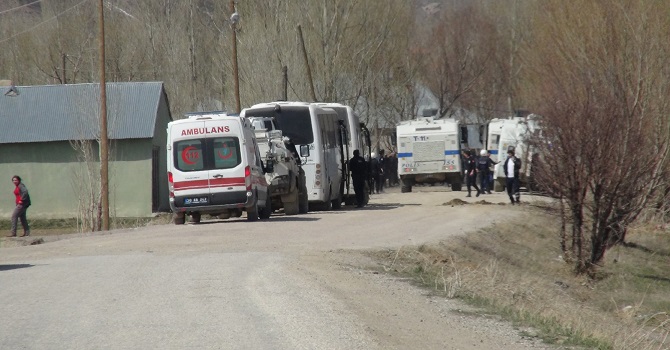 Yüksekova'da 'sayaç' gerginliğinde 4 kişi gazdan etkilendi