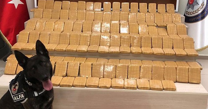 Hakkari-Van karayolunda 92,060 kilogram eroin ele geçirildi