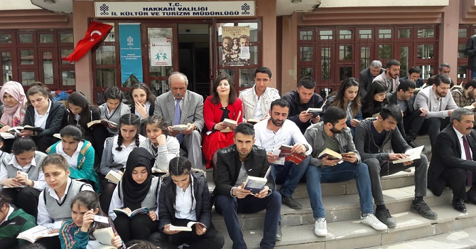 Hakkari'de 54. Kütüphane Haftası Etkinlikleri