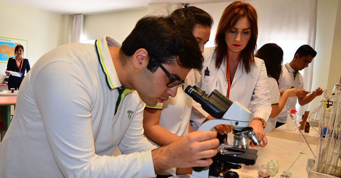 TÜBİTAK 'belge eksik' dedi, Harvard havada kaptı