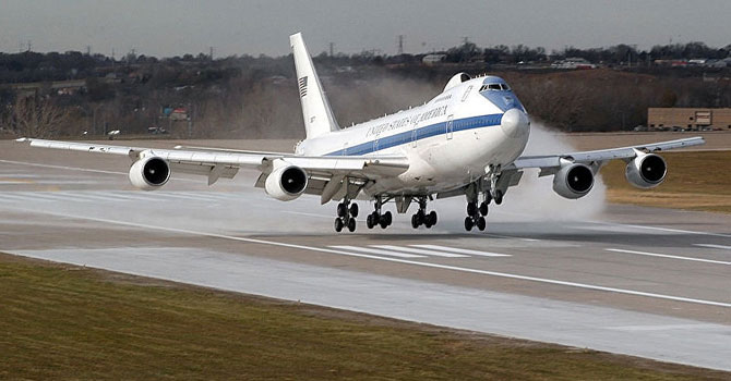 ABD 'kıyamet günü' uçağını havalandırdı