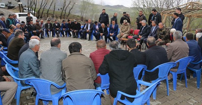 Vali Toprak'tan Armutdüzü, Kolbaşı ve Akçalı Köylerine ziyaret