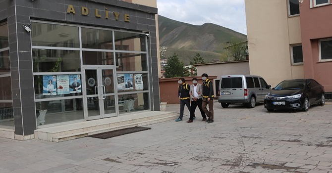 Hakkari'de yaşlı insanları dolandıran şahıs tutuklandı