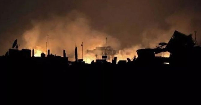 İran askeri üssünde patlama, 20 subay öldü