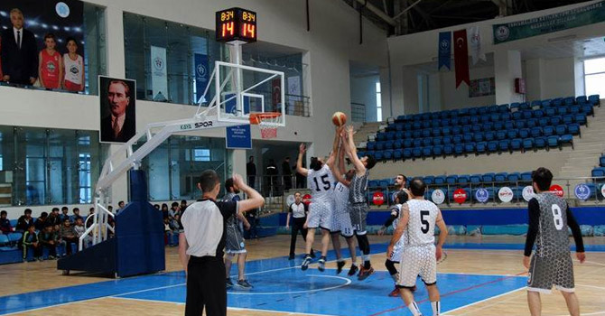 Veteranlar Basketbol Turnuvası sona erdi