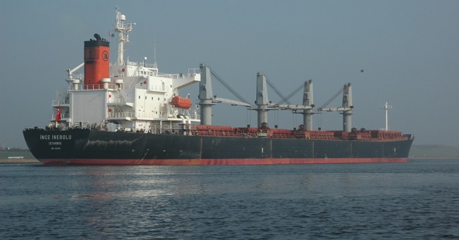 Türk gemisine füze saldırısı