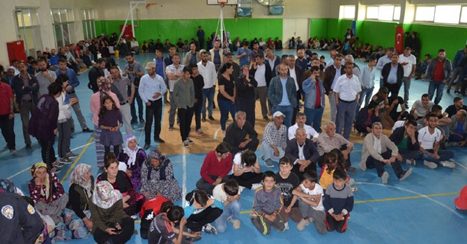 Yüksekova'da 600 kişi için Kura Çekildi