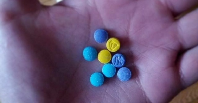 Hakkari'de Extacy, Eroin, ve Metamfetamin ele geçirildi