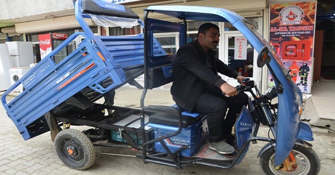 Yüksekovalı Çiftçilerin Elektrikli Araç Kullanımı Arttı