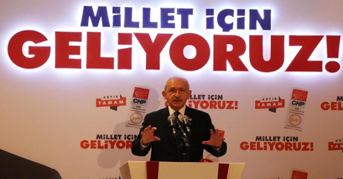 Kılıçdaroğlu: Londra'da yalvarıyor, içeride meydan okuyor