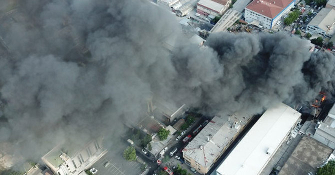 İstanbul'da iplik fabrikasında yangın