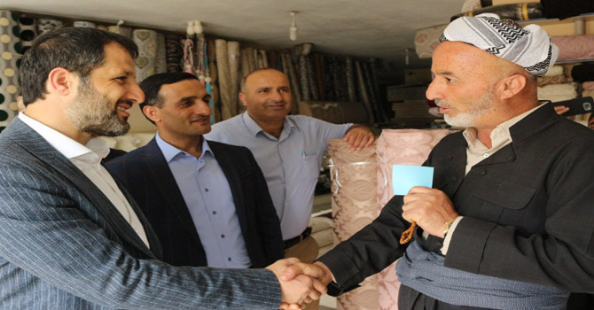 Seçim günlüğü: Ak Parti Şemdinli'de esnafı ziyaret etti