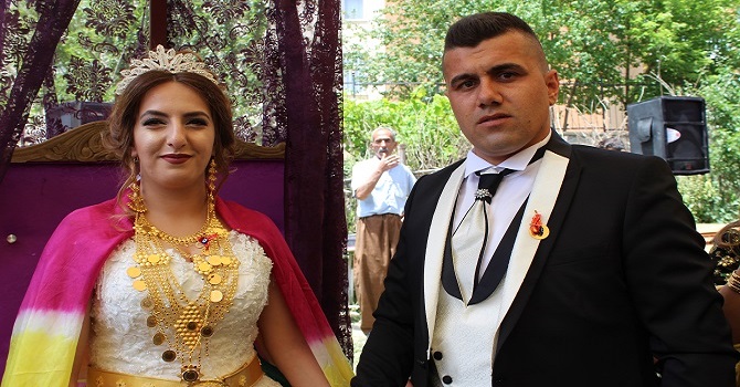 Perihan & Jiyan çiftin mutlu günü