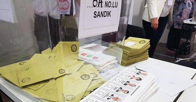 Liderlerin oy kullanacağı yerler belli oldu