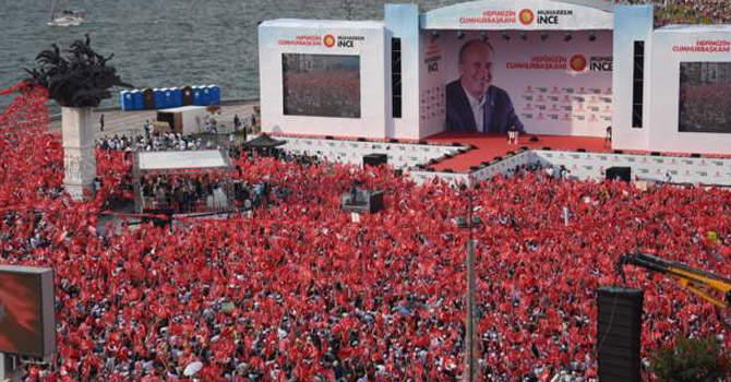 İnce, İzmir'de yüz binlere seslendi