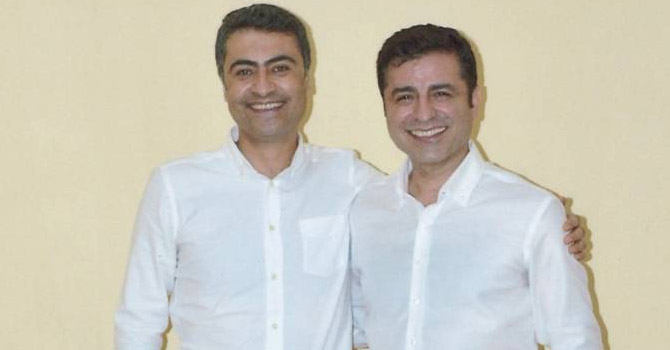 Demirtaş ve Zeydan cezaevinde oy kullandı