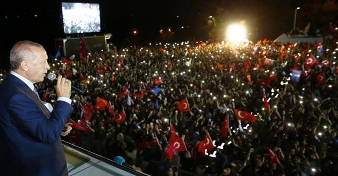 Cumhurbaşkanlığı hükümet sisteminin ilk lideri Erdoğan