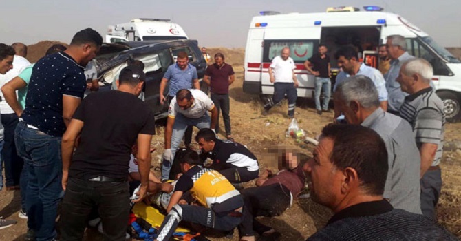 Nusaybin'de cip takla attı: 3'ü ağır 6 yaralı