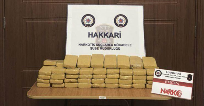 Yüksekova'da 52.7 kilo eroin ele geçirildi