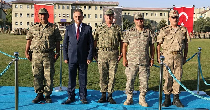 Yüksekova 3. Piyade Tümen Komutanlığında Rütbe Terfi Töreni düzenlendi