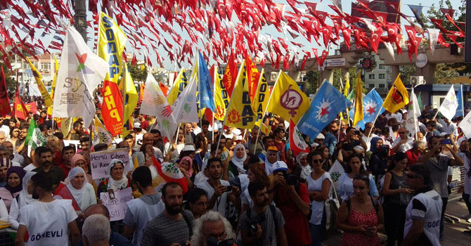 İstanbul Barış Mitingi Bakırköy'de gerçekleşti