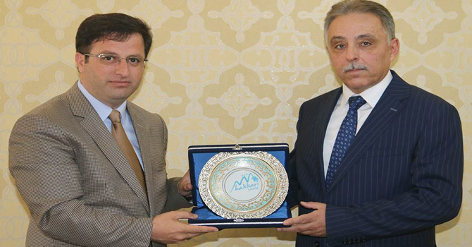 Hakkari Milli Eğitim Müdürü Durgun'a veda!