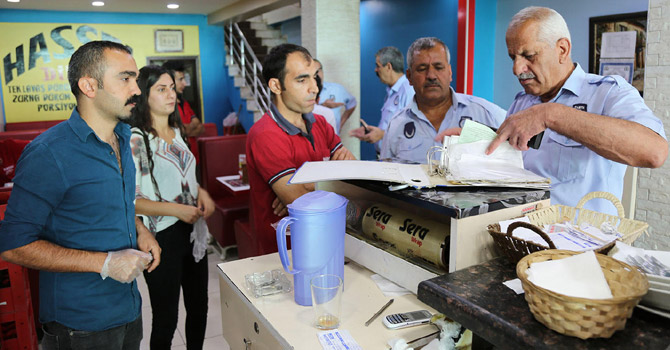 Yüksekova'da kafe ve lokantalar denetlendi