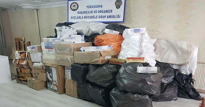 Hakkari'de uyuşturucu madde, kaçak çay ve sigara ele geçirildi