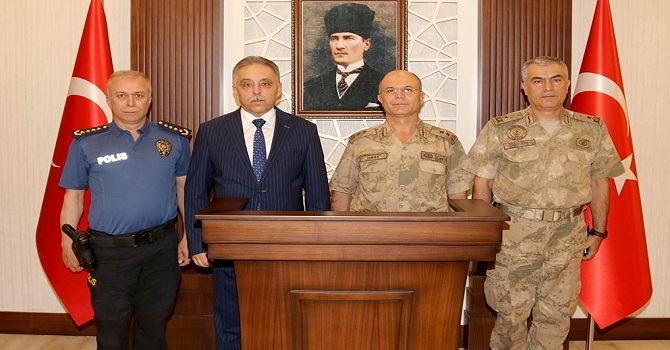 Tümgeneral İlbaş'tan Vali Toprak'a ziyaret