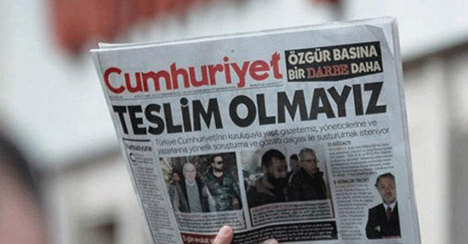 Cumhuriyet'te 6 isim istifa etti