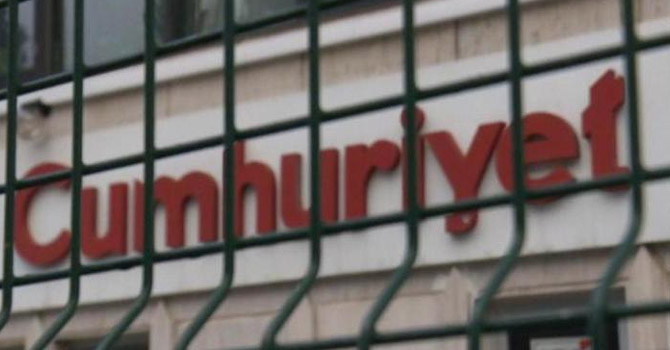 Cumhuriyet gazetesinde istifa dalgası
