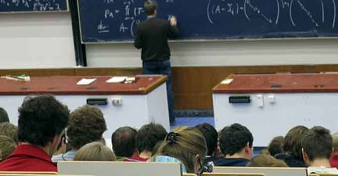 Yüksek lisans için yurtdışına öğrenci gönderilmeyecek