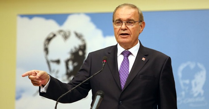 'Ya para saymayı bilmiyorsun ya da hiç dayak yemedin'